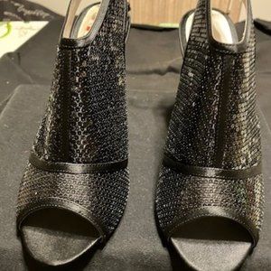 CAPARROS BLACK SATIN DULCE 5" HEEL SIZE 10